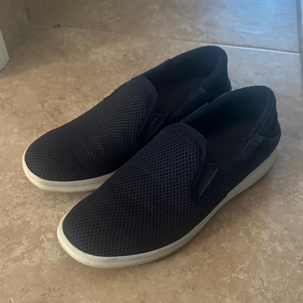 Navy Slip-On UGG Mesh Sneakers